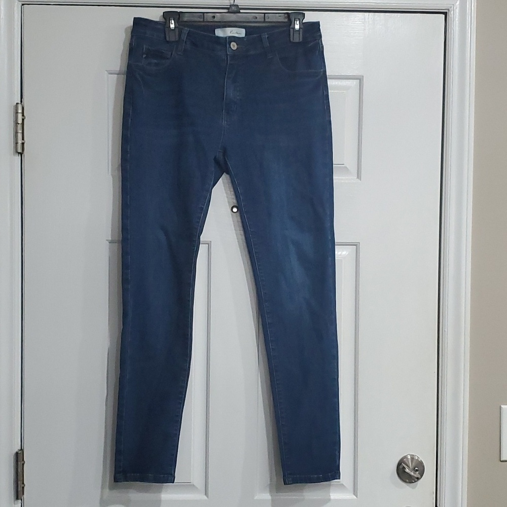 KanCan skinny jeans like new size 13